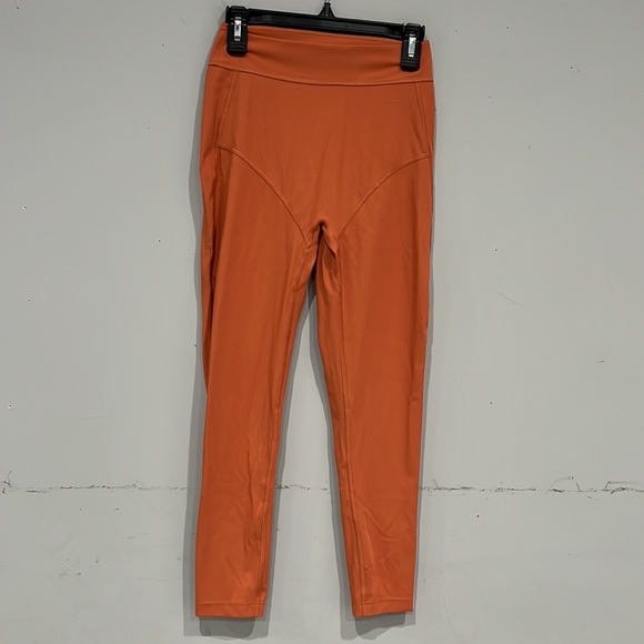 Gymshark KK FIT LEGGINGS - Picture 2 of 4